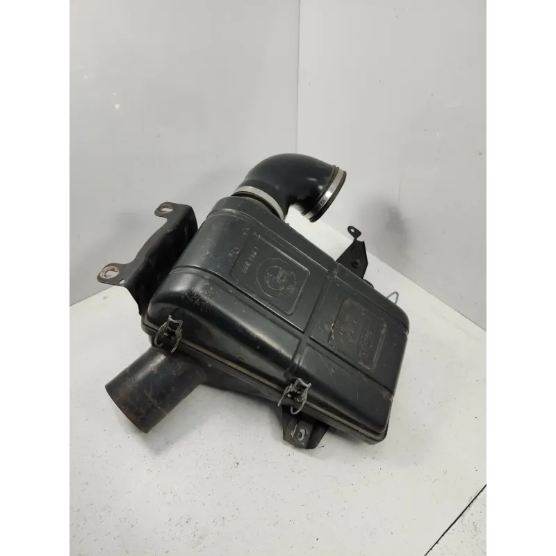 Boite a air bmw serie 6 e24