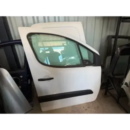Porte avant droite citroen berlingo