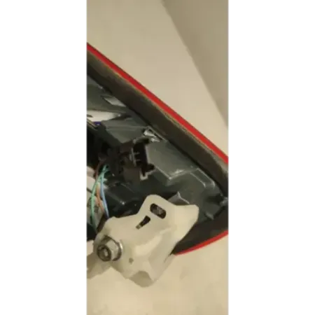 Feu arriere interieur droit bmw serie 1 f20/f21