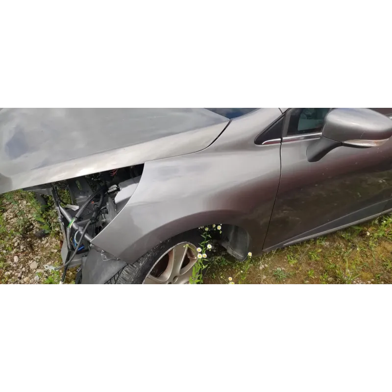 Aile avant gauche renault clio 4 iv