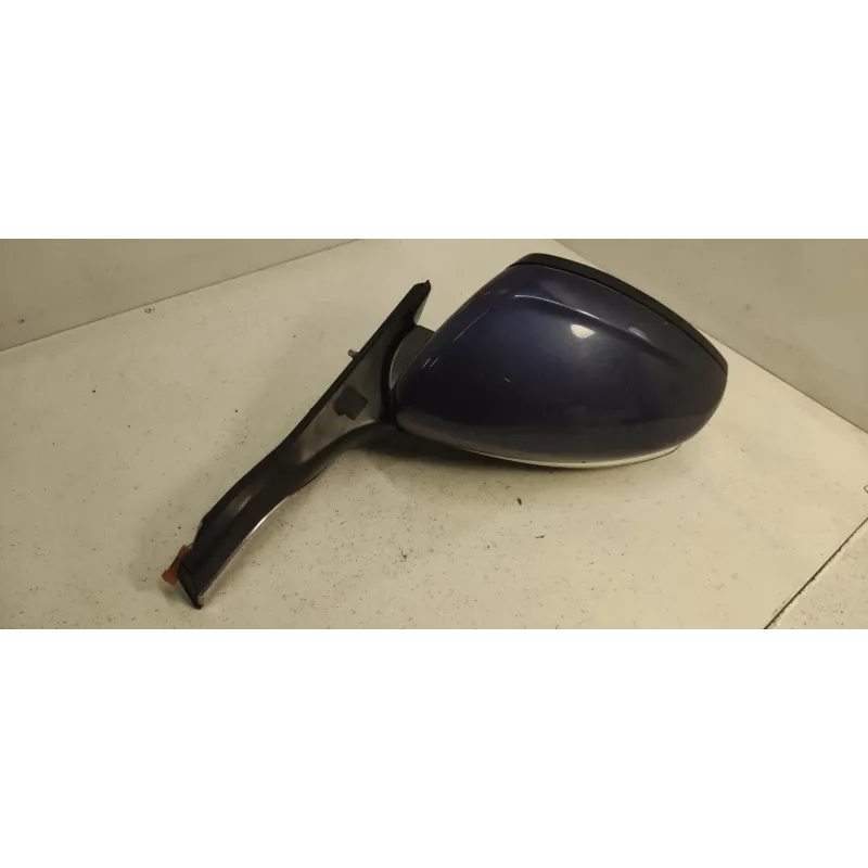 Retroviseur gauche peugeot 208