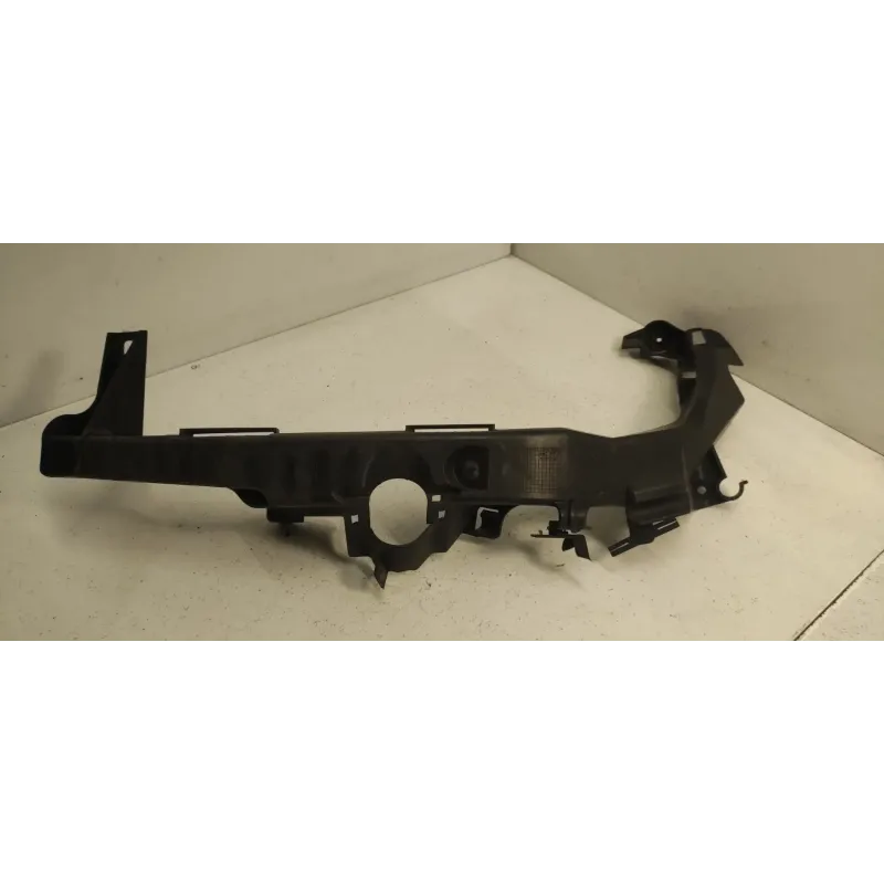 Support phare gauche bmw serie 3 e90/e91