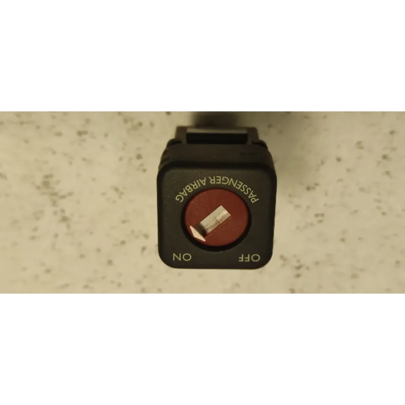 Bouton air bag peugeot 208