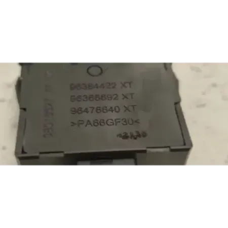 Commande eclairage peugeot 208