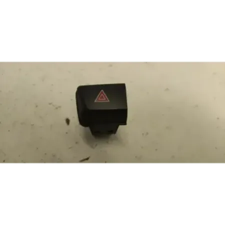 Bouton de warning peugeot 208