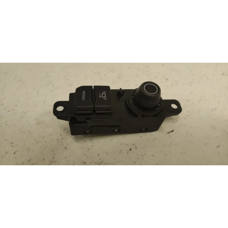 Commande navigation gps peugeot 208