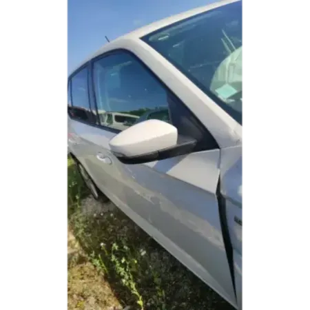 Porte avant droite skoda fabia mk3 nj