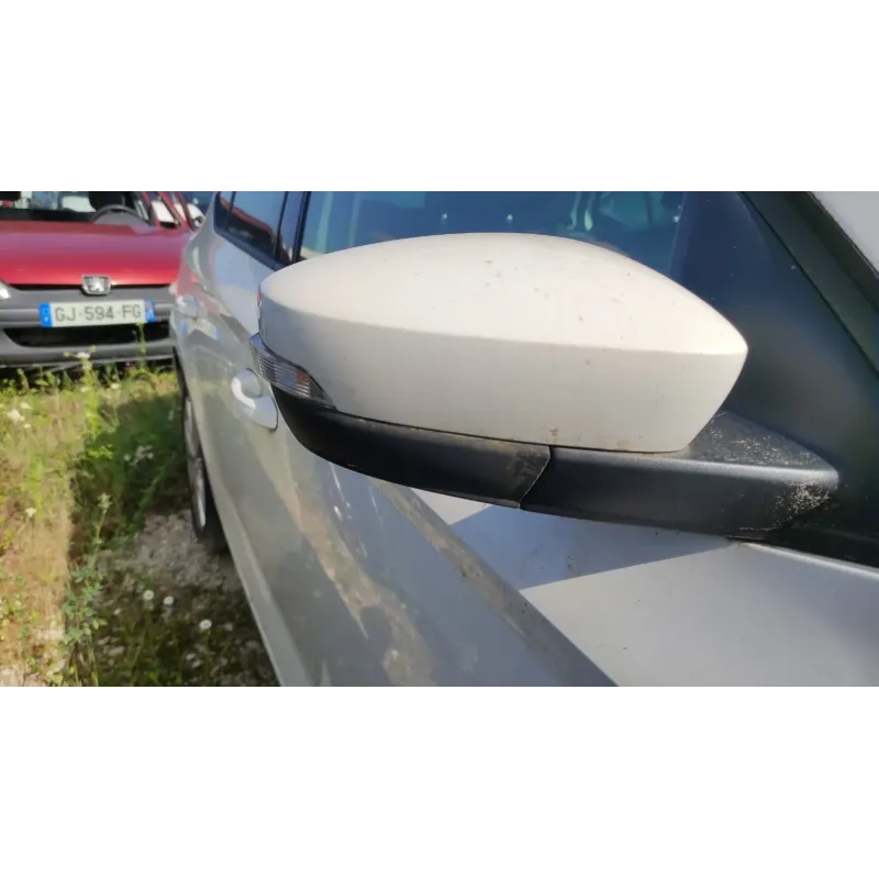 Retroviseur droit skoda fabia mk3 nj