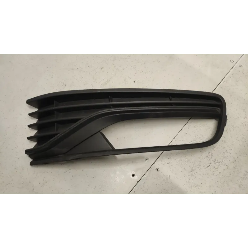 Grille de pare choc avant droit volkswagen polo 6r/6c v