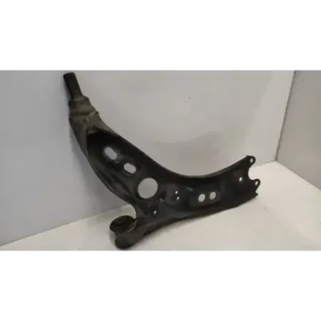 Bras inferieur avant droit volkswagen golf 6 vi