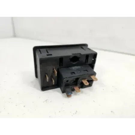Bouton d'anti brouillard bmw serie 5 e28