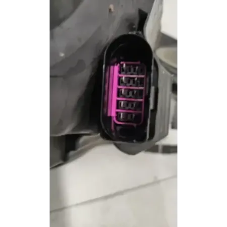 Phare gauche audi a3 8v