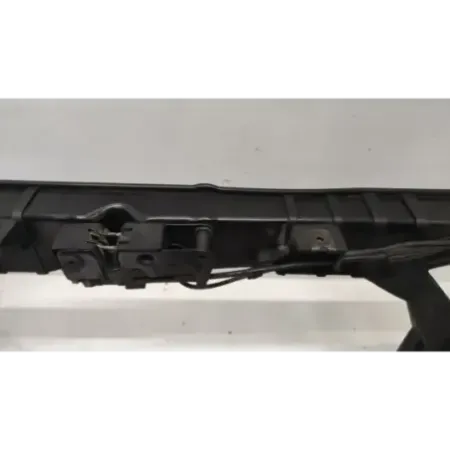 Armature avant audi a4 8k b8