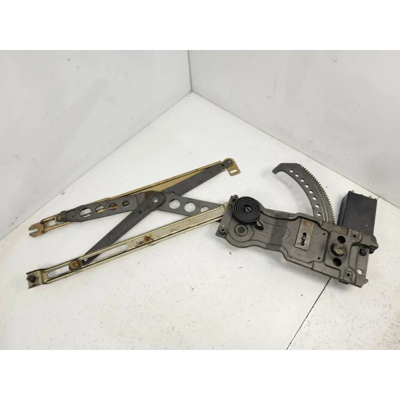 Mecanisme + moteur de leve-glace avant droite bmw serie 6 e24