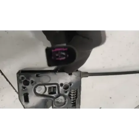 Serrure capot audi a3 8v