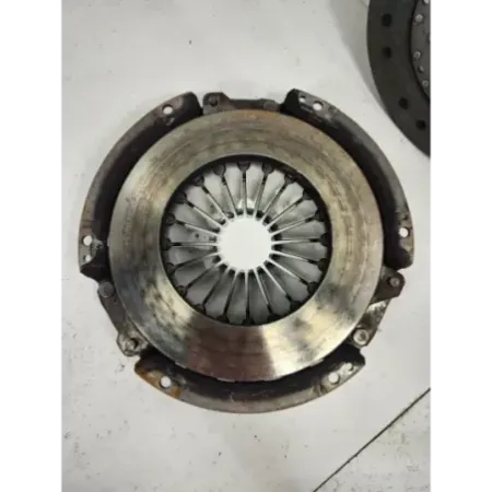 Kit embrayage bmw serie 6 e24