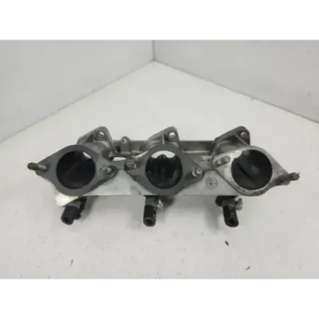 Collecteur admission gauche bmw serie 6 e24