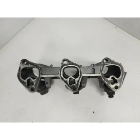 Collecteur admission gauche bmw serie 6 e24