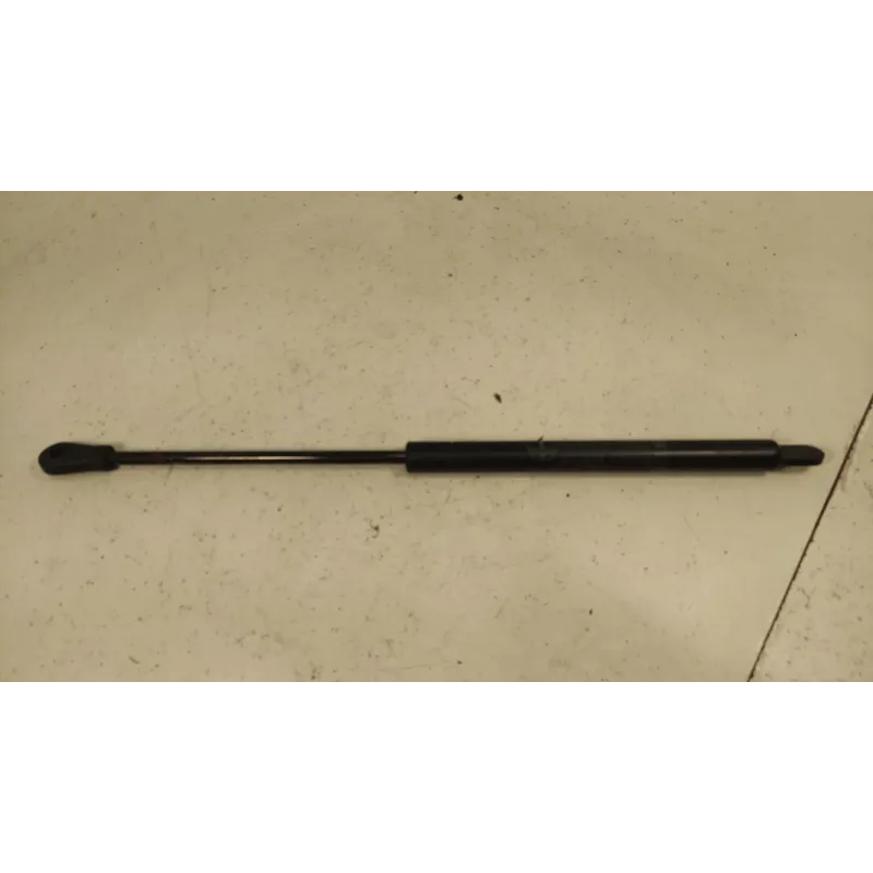 Verin hayon/coffre volkswagen golf 1 i