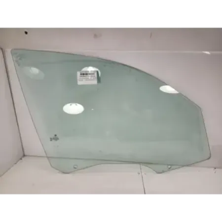 Glace porte avant droite bmw serie 1 e87/e81