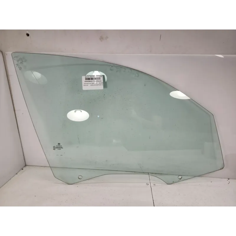 Glace porte avant droite bmw serie 1 e87/e81