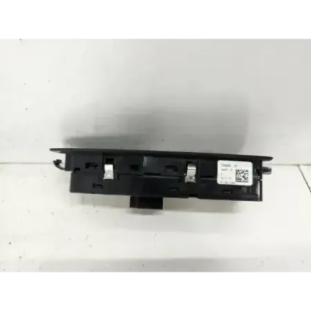 Commande leve-glace porte avant gauche bmw serie 1 f20/f21