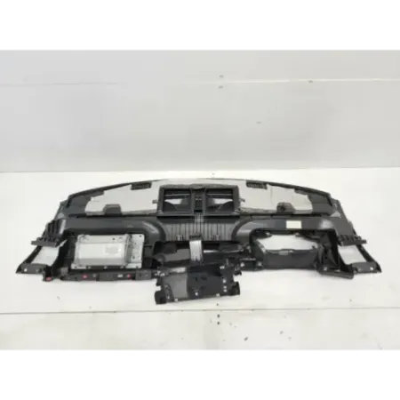 Planche de bord bmw serie 1 e87/e81