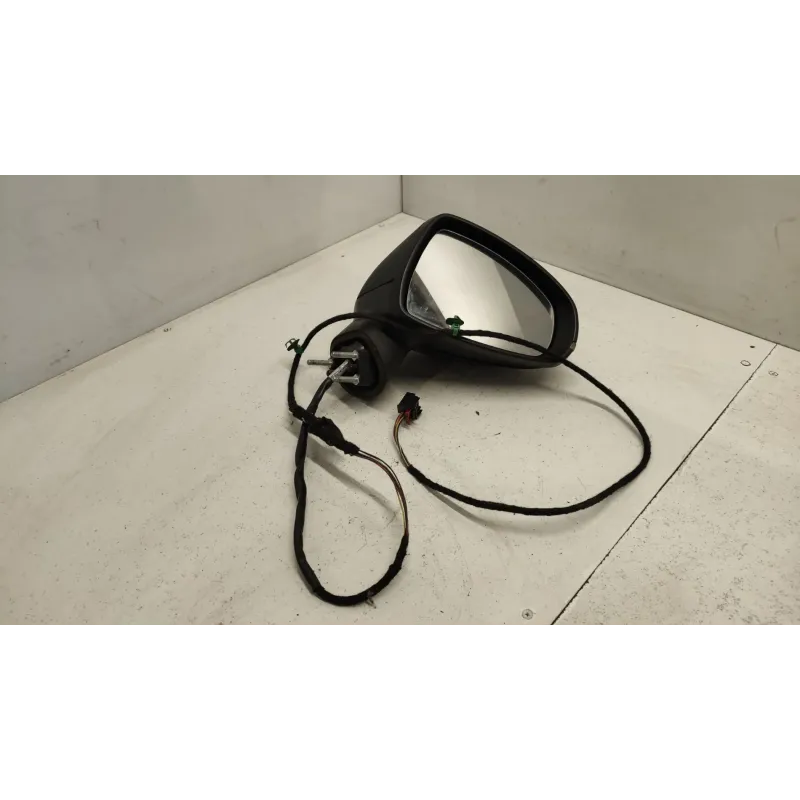 Retroviseur droit audi a1 8x