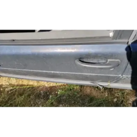Porte avant gauche saab 900