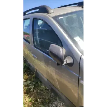 Porte avant droite dacia duster
