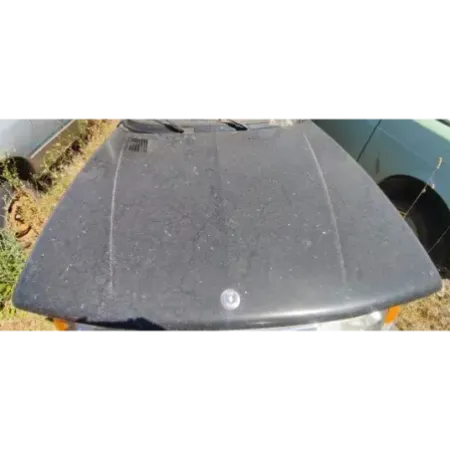 Capot saab 900