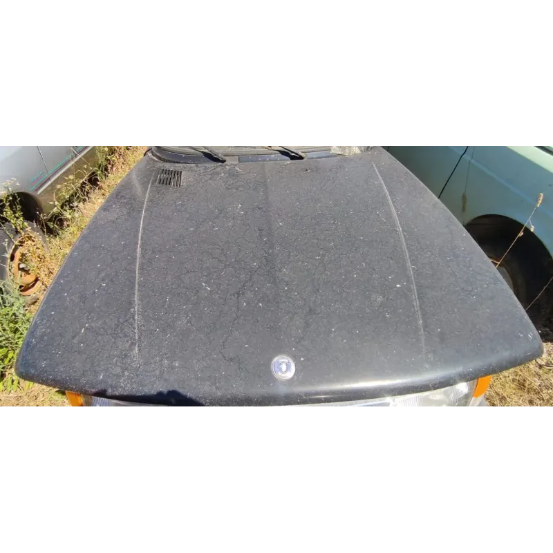 Capot saab 900