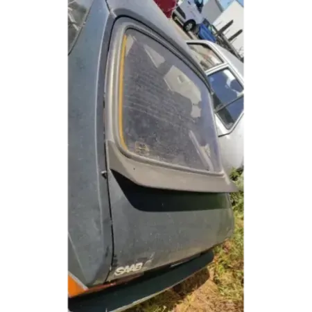 Malle / hayon / coffre saab 900