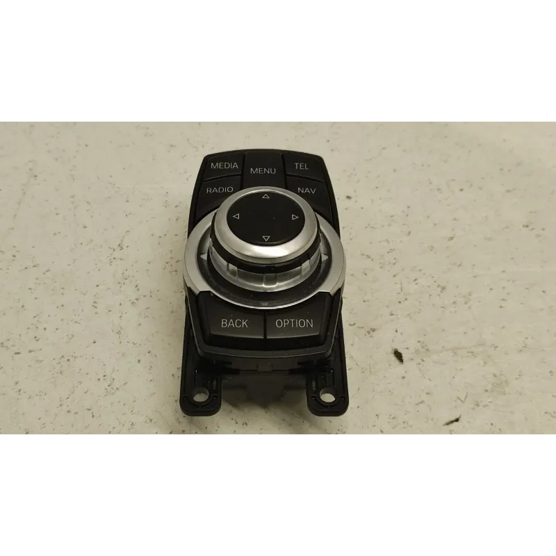 Commande navigation gps bmw serie 1 f20/f21