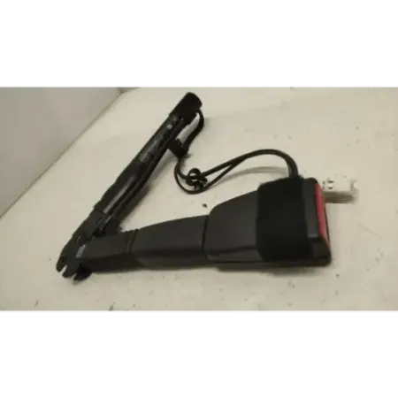 Pretensionneur avant droit bmw serie 1 f20/f21