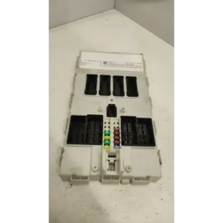 Boite a fusibles bmw serie 1 f20/f21