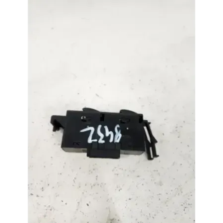 Commande leve-glace porte avant droit bmw serie 3 e46