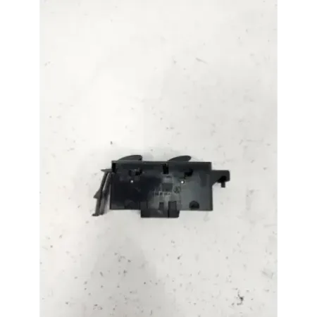 Commande leve-glace porte avant droit bmw serie 3 e46