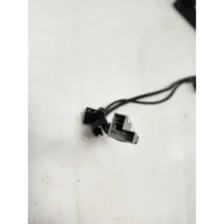 Pretensionneur avant droit bmw serie 1 e87/e81