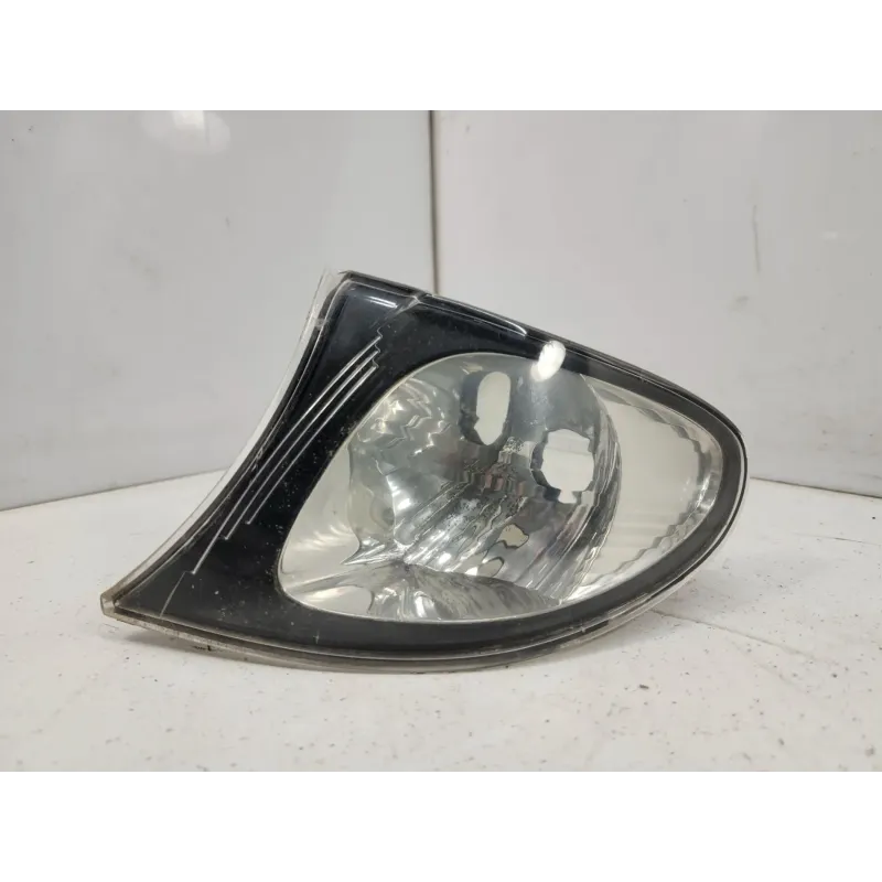Clignotant avant gauche bmw serie 3 e46