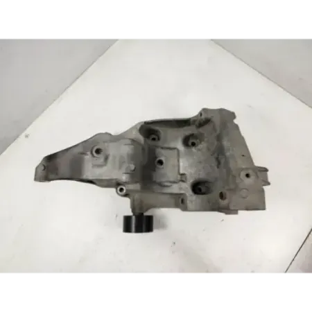 Support alternateur bmw serie 1 e87/e81