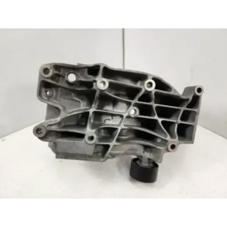 Support alternateur bmw serie 1 e87/e81