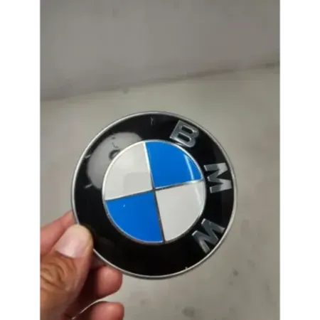 Sigle capot bmw serie 3 e46