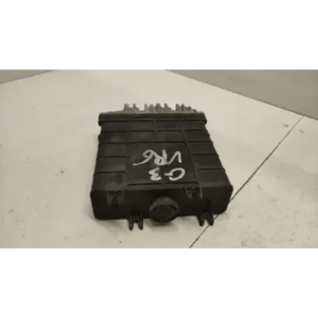 Calculateur moteur volkswagen golf 3 iii