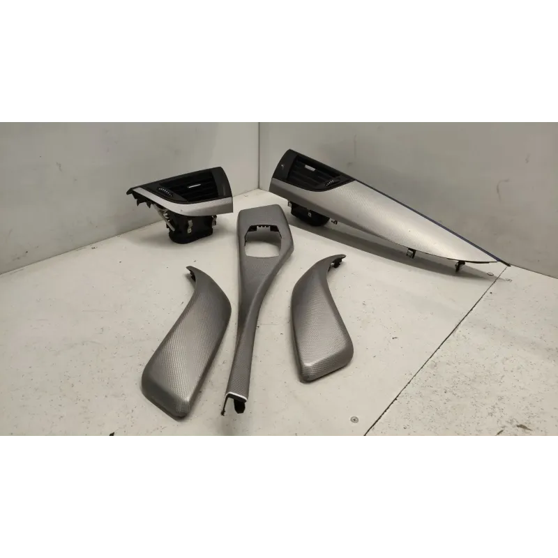 Insert decoratif bmw serie 1 f20/f21