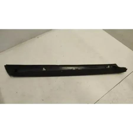 Montant de pare brise avant droit mini countryman r60