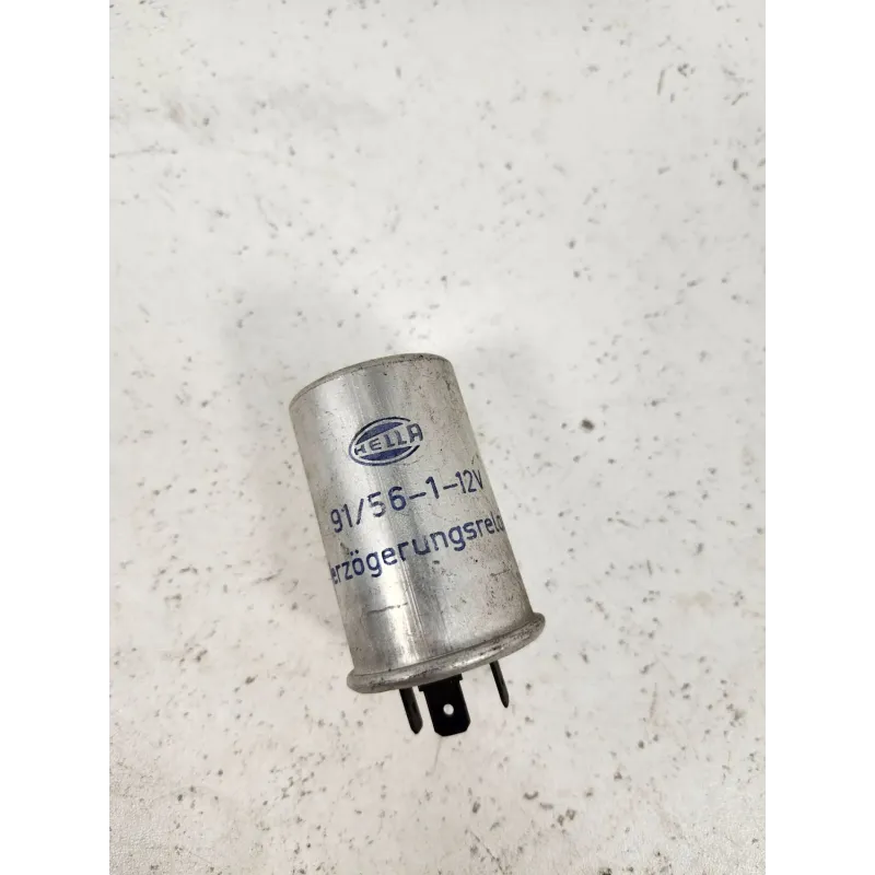 Relais bmw 1502-2002tii