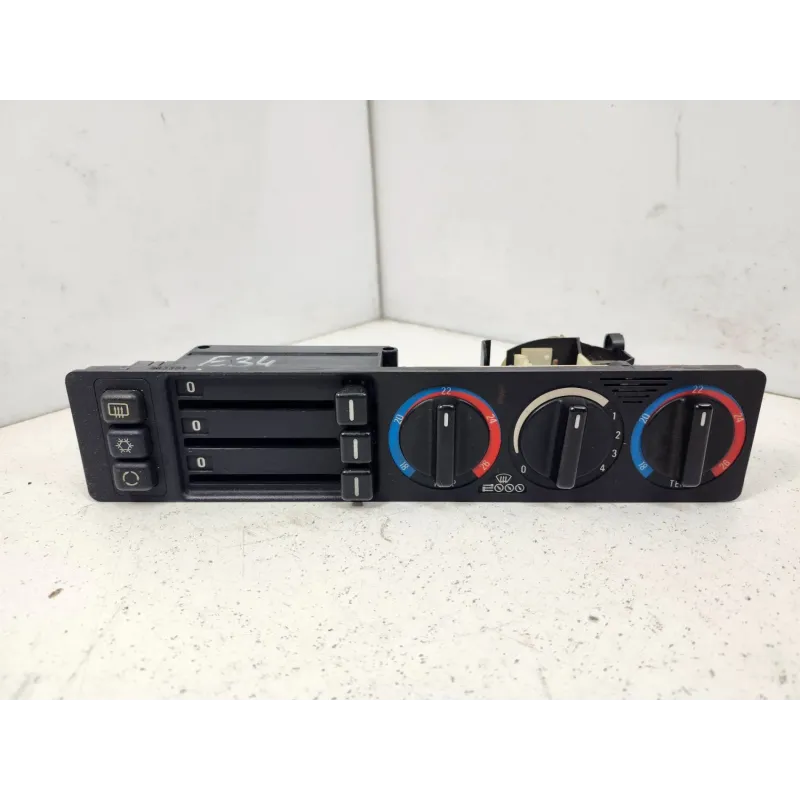 Commande climatisation bmw serie 5 e34