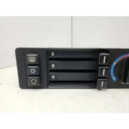 Commande climatisation bmw serie 5 e34
