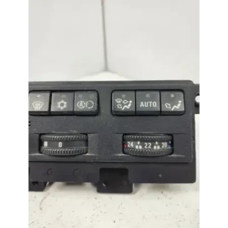 Commande climatisation bmw serie 8 e31